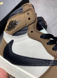 Кроссовки Nike Air Jordan 1 High Travis Scott Cactus Jack живое фото 3