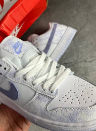 Кроссовки Nike Dunk SB Low Purple Pulse живое фото 3